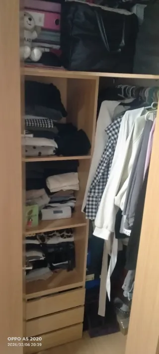 Armario rinconero madera beige