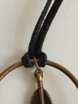 Collar con colgante Pluma y Borla Marrón