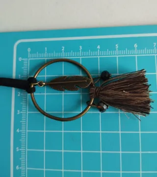 Collar con colgante Pluma y Borla Marrón