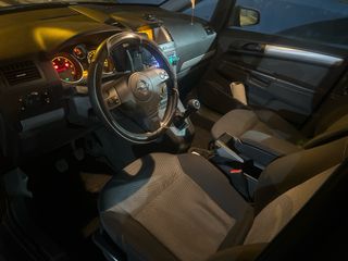 Opel Zafira 1.9 cdti 120 cv