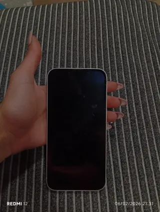 iPhone 14 Seminuevo - 2 Años Antigüedad