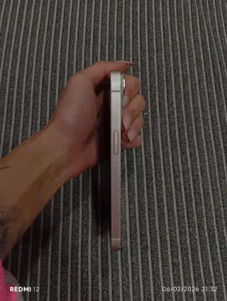 iPhone 14 Seminuevo - 2 Años Antigüedad