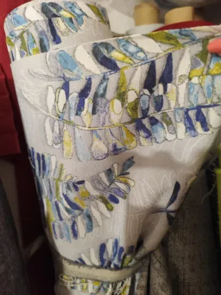 Telas de loneta con estampado floral