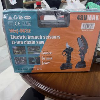 Mini sierra eléctrica 48V