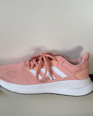 Zapatillas Adidas rosas y blancas