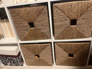 Estantería blanca 4 cajones mimbre