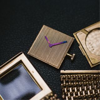 Boucheron Carrée Paris Ouro 18k - 57g