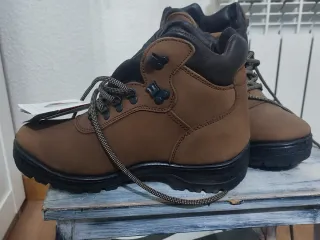 Botas Trekking Segarra SympaTex N°41. Precio Negoc