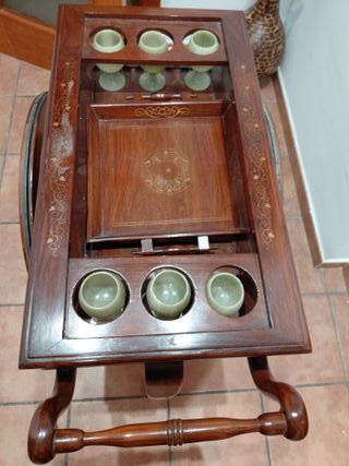 Carrito bar madera con grabado de Pakistán