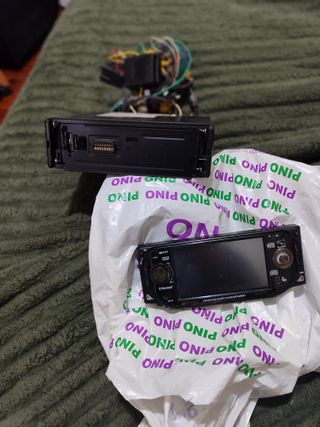 Radio CD/DVD MP3 USB Bluetooth