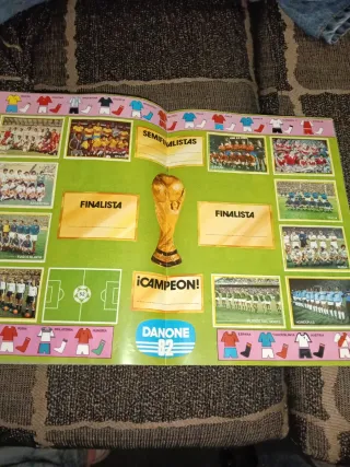 Álbum Fútbol en Acción Danone 82