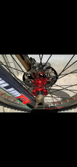 Moto trial vértigo titanium R