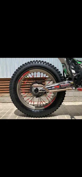 Moto trial vértigo titanium R