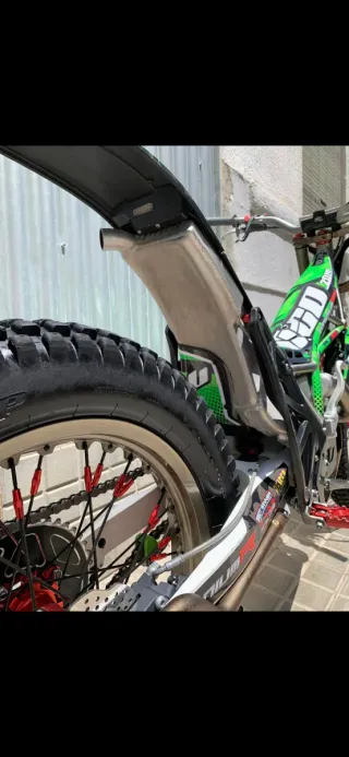 Moto trial vértigo titanium R