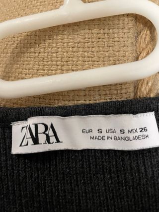 Jersey Zara gris botones dorados