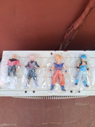 Figura Dragon Ball – Goku Black Rose – 7 €