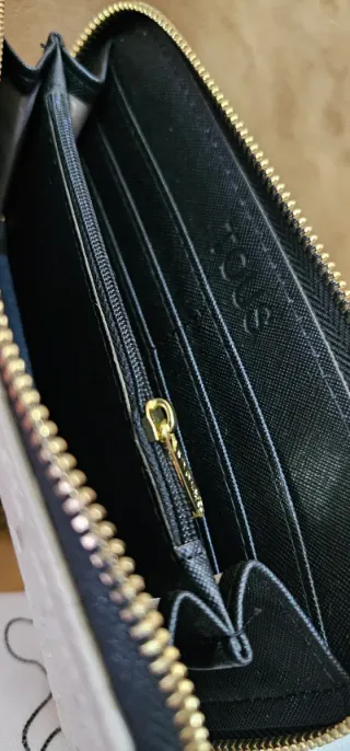 Carteira Tous Bege com Detalhe Dourado