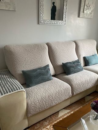 Sofá cheslong Beige y Gris.