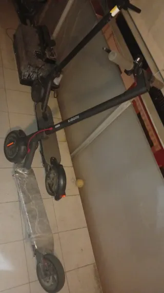 3 Patinetes Eléctricos Xiaomi
