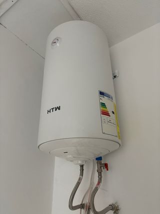 Termo Eléctrico HTW Evolution 50L Hay 80L Et 100L