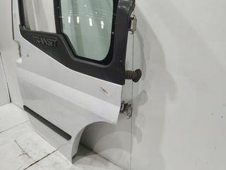 Puerta del der ford transit caja cerrada 06 539162