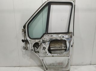 Puerta del der ford transit caja cerrada 06 539162