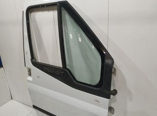 Puerta del der ford transit caja cerrada 06 539162