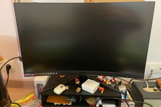 Monitor MSI G27CQ4 Curvo Gaming