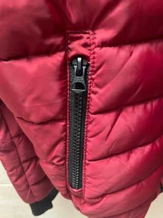 Chaqueta Pepe Jeans niño con capucha.