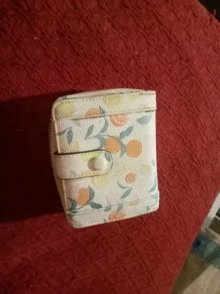 Cartera de mujer con estampado