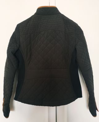 Cazadora acolchada Zara.