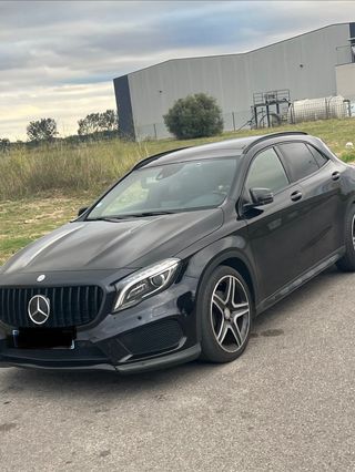 Mercedes-Benz GLA 2015