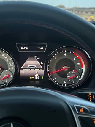 Mercedes-Benz GLA 2015