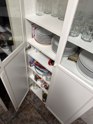 Librería Billy/Oxberg Ikea con puertas de vidrio