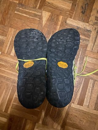 New Balance Fresh Foam 45 - Buen Estado