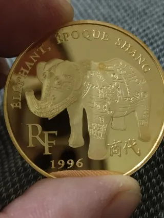Moneda oro Elefante Shang 1996 RF