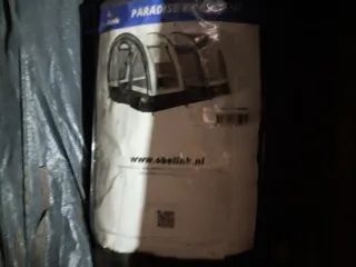 Avance furgoneta tienda