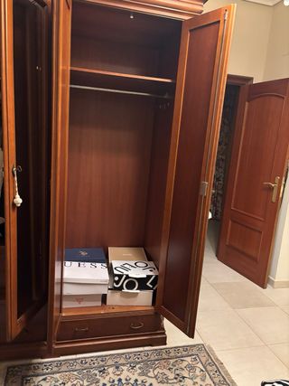 Armario clásico 3 cuerpos madera de avellano