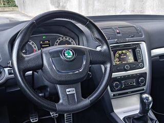 OCTAVIA RS COMBI CR 170 CV * 1 DUEÑO Y NACIONAL *