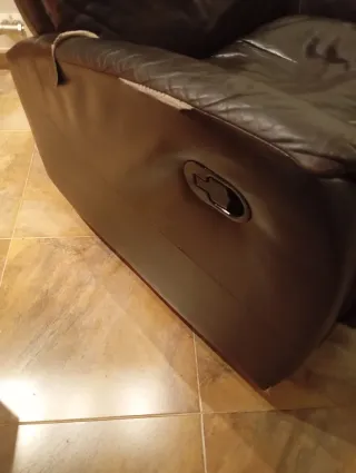 Sillón relax reclinable de piel marrón