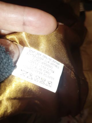 Chaqueta de cuero marrón