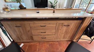 Mueble bajo de madera gran capacidad