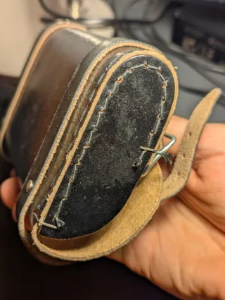 Borsello sottosella vintage F. Parra Pisa