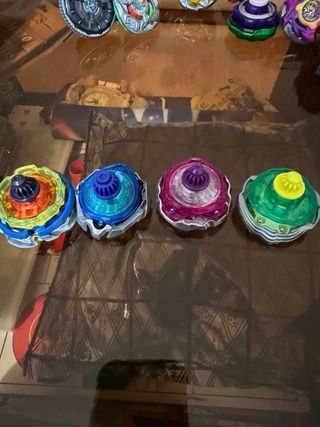 Lote de 16 Beyblade X