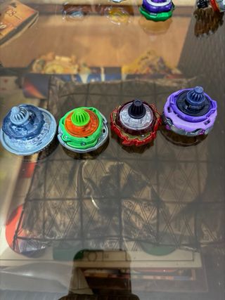 Lote de 16 Beyblade X