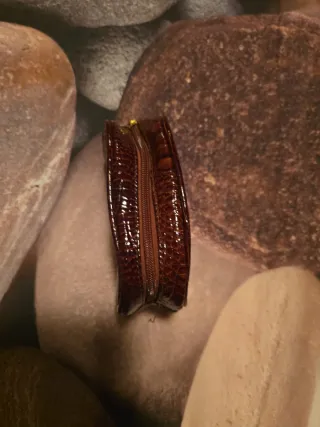 Neceser de mano efecto piel cocodrilo