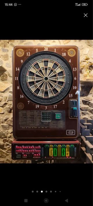 Máquina de dardos electrónica
