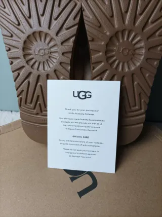 Botas UGG Funkietta Tam. 38