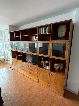 Mueble Estantería Madera y Cristal