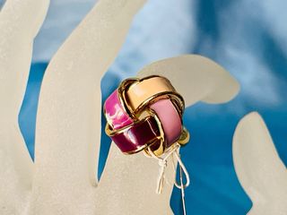 Anillo Pertegaz Nudo Dorado Esmaltado